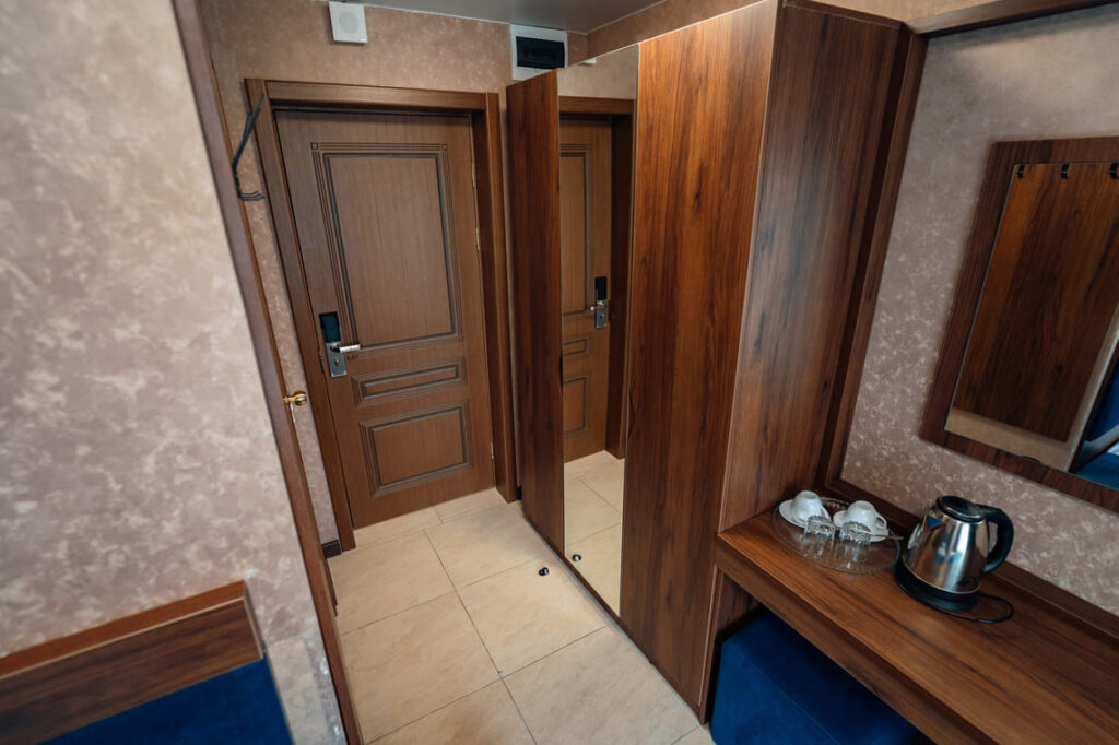Номер Стандарт Улучшенный - забронировать номер Стандарт в Сити-отель ...